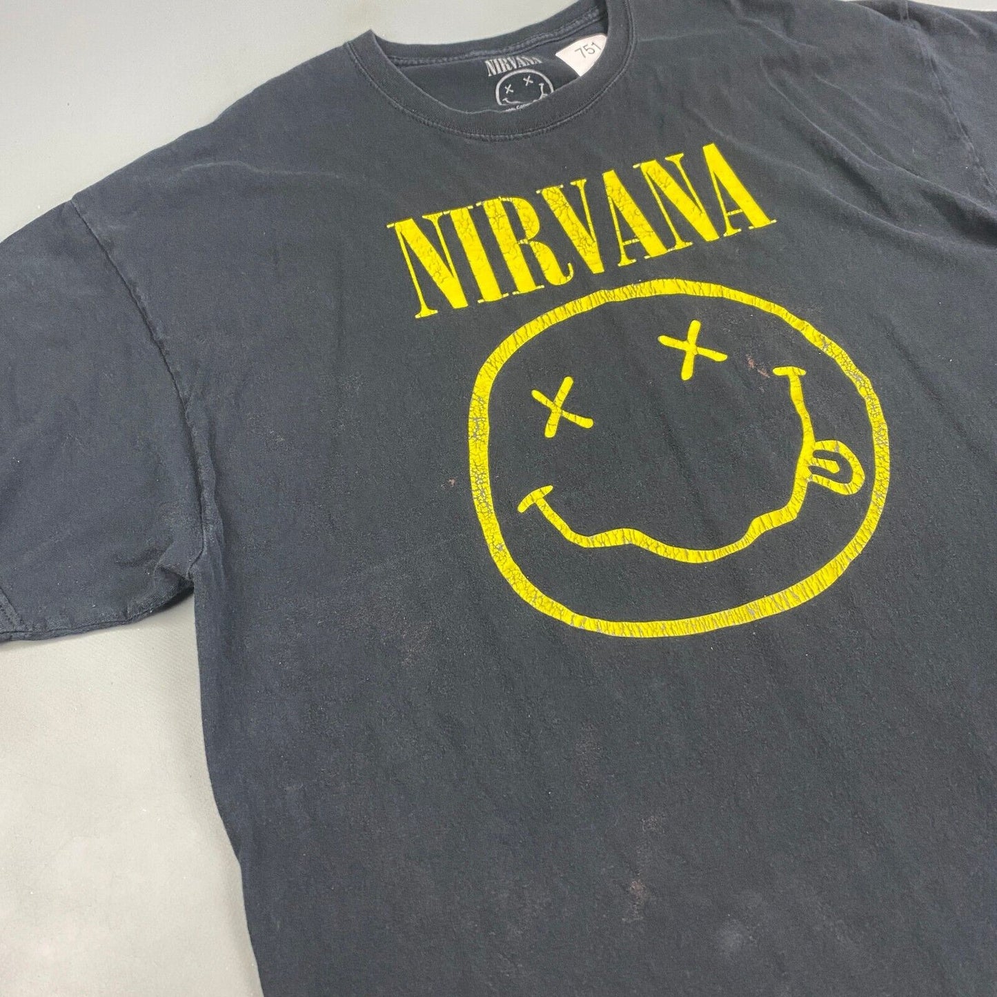 NIRVANA Smiley Face Big Graphic Black Band T-Shirt sz 3XL Men Adult