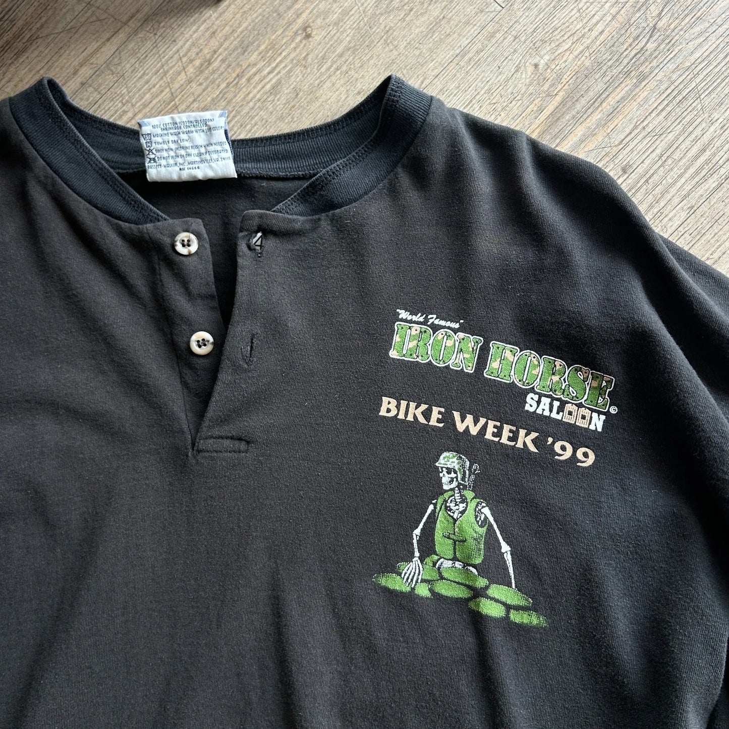 VINTAGE 90s | Iron Horse Saloon Bike Week Henley Long Sleeve T-Shirt XL
