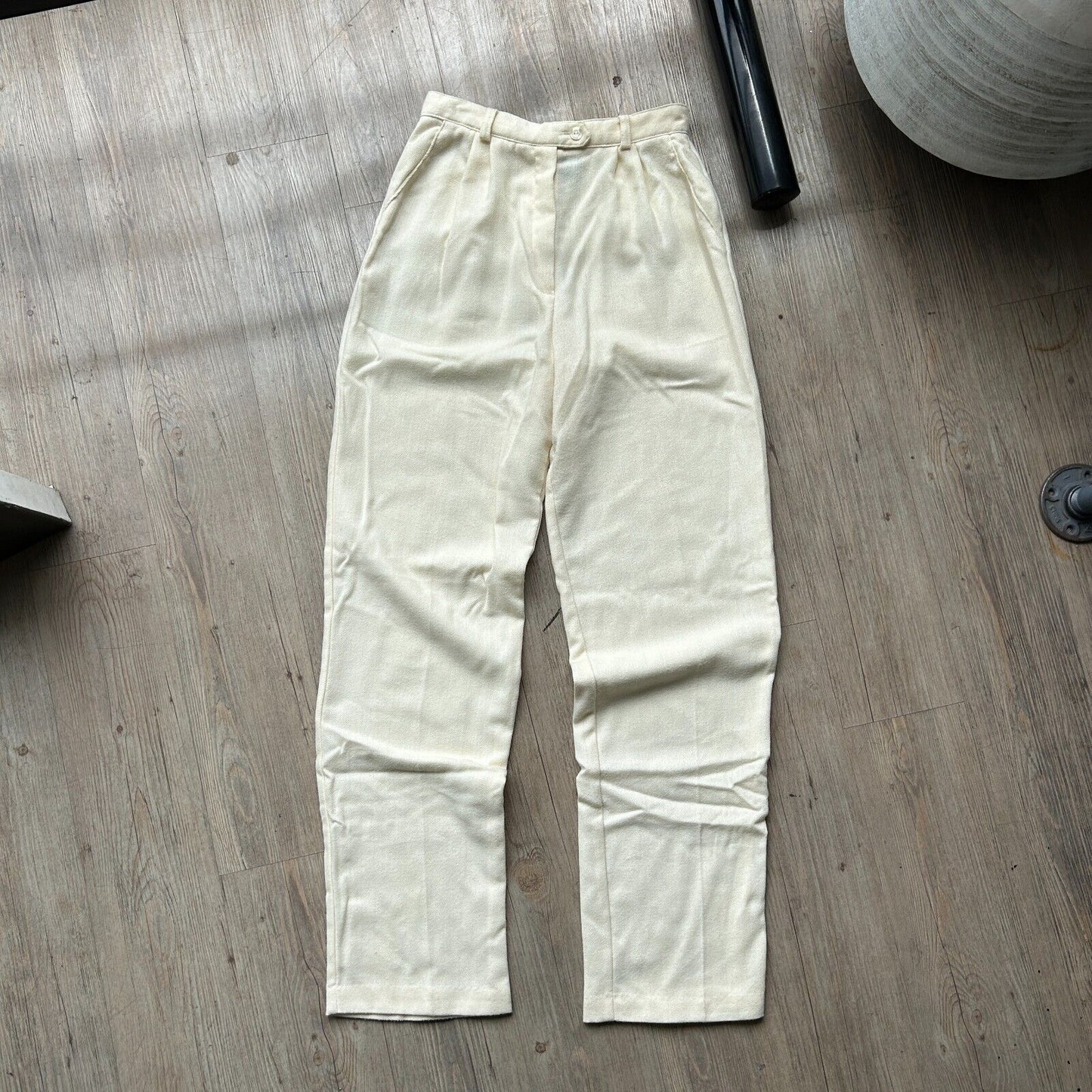 VINTAGE 80s | Cream Wool Blend Pleated Trouser Pants W26 L32