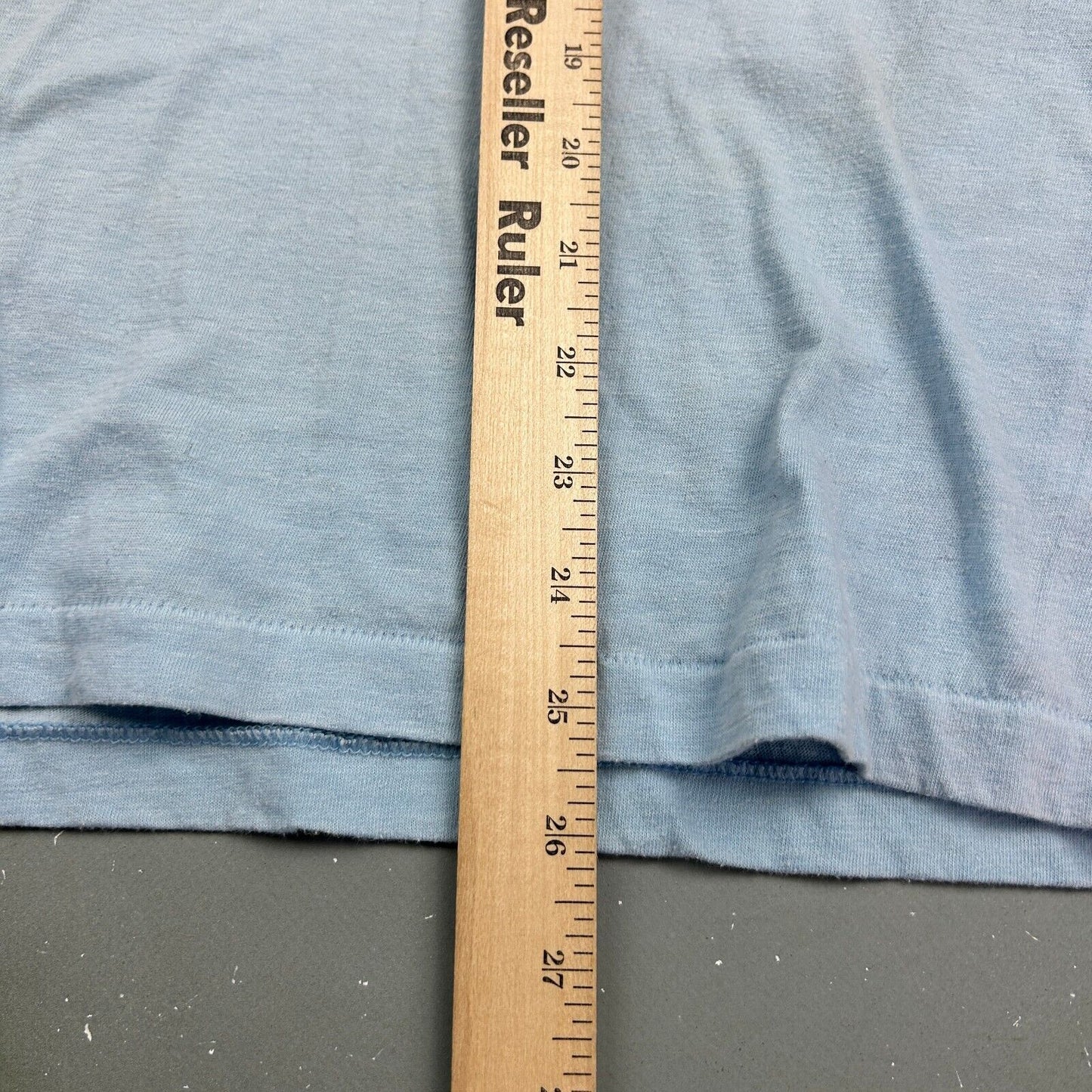 VINTAGE 70s-80s | Apple List Lite-Blue Airbrush Art T-Shirt sz M Adult