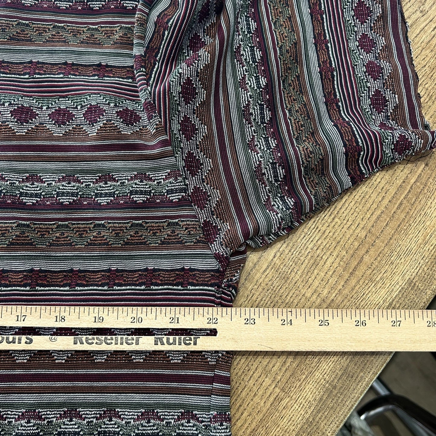VINTAGE 90s | No Fear Textured Striped Thrashed Surf Skate T-Shirt sz L