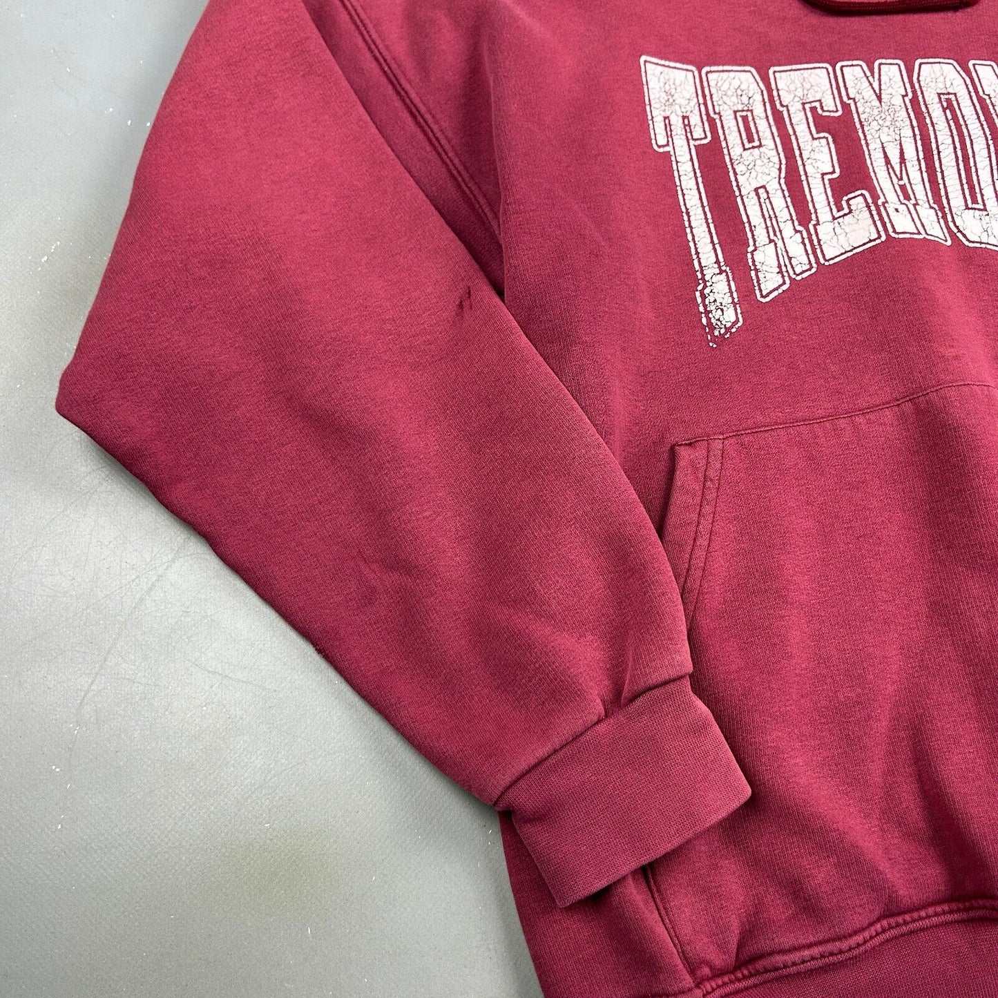 VINTAGE 90s Tremont Faded Red Hoodie Sweater sz Large Mens