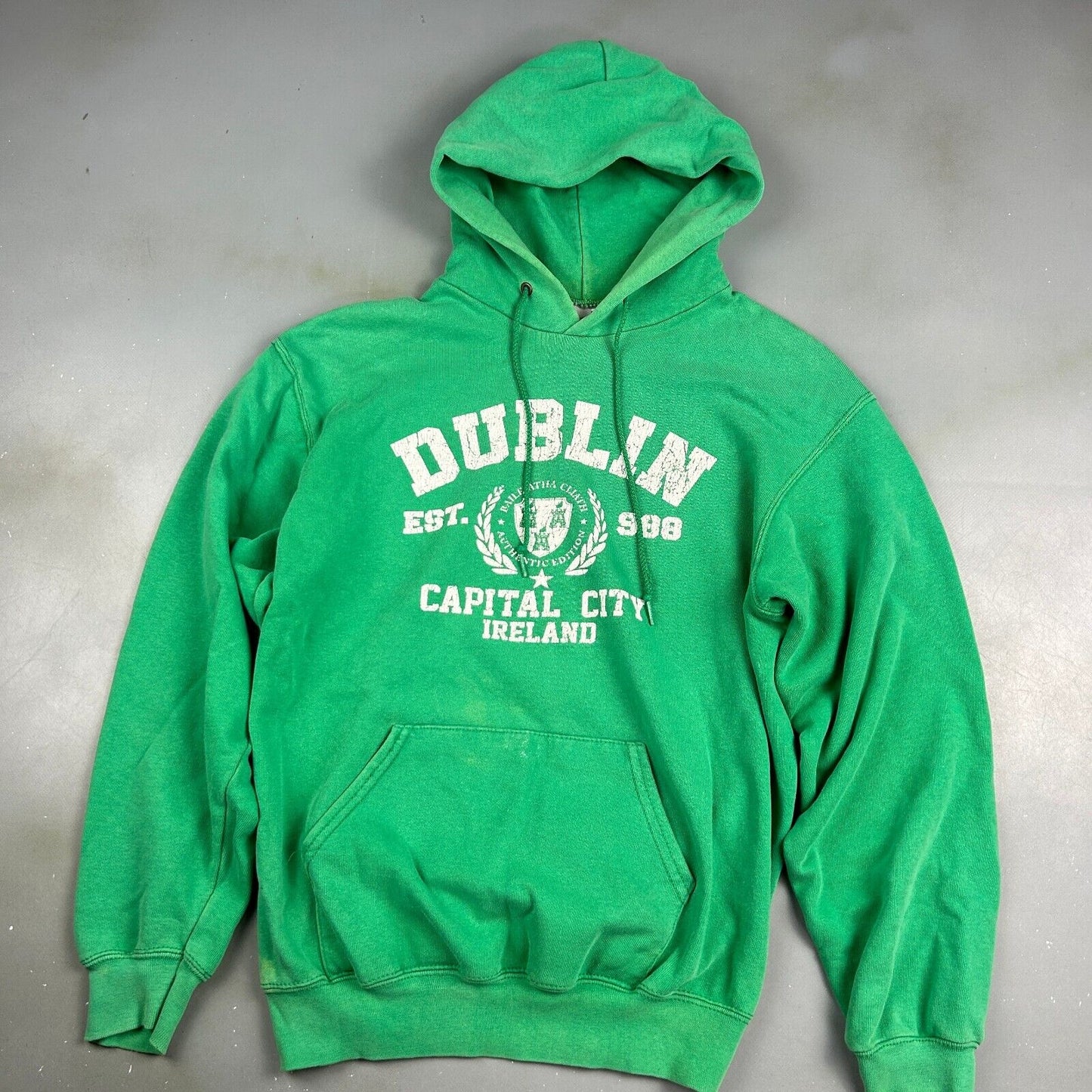 VINTAGE Dublin Ireland Green Hoodie Sweater sz Small Adult