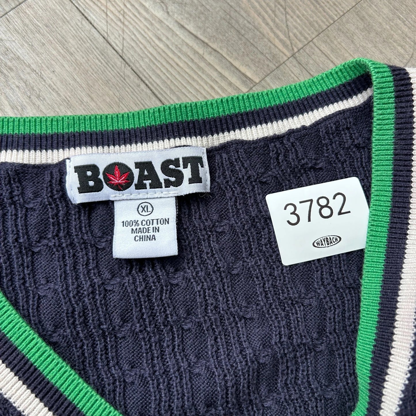 VINTAGE Y2k | Boast Pot Leaf Cable Knit Vest Sweater sz L/XL