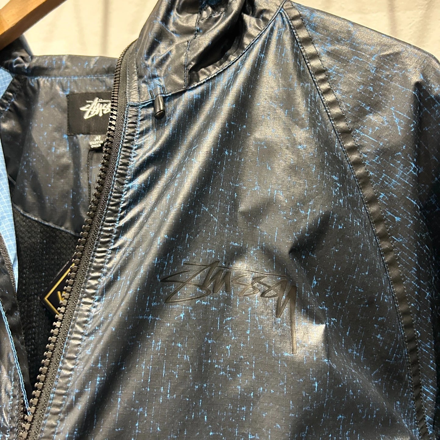STUSSY | Beach Shell Cracked Blue Ripstop Windbreaker Jacket sz M