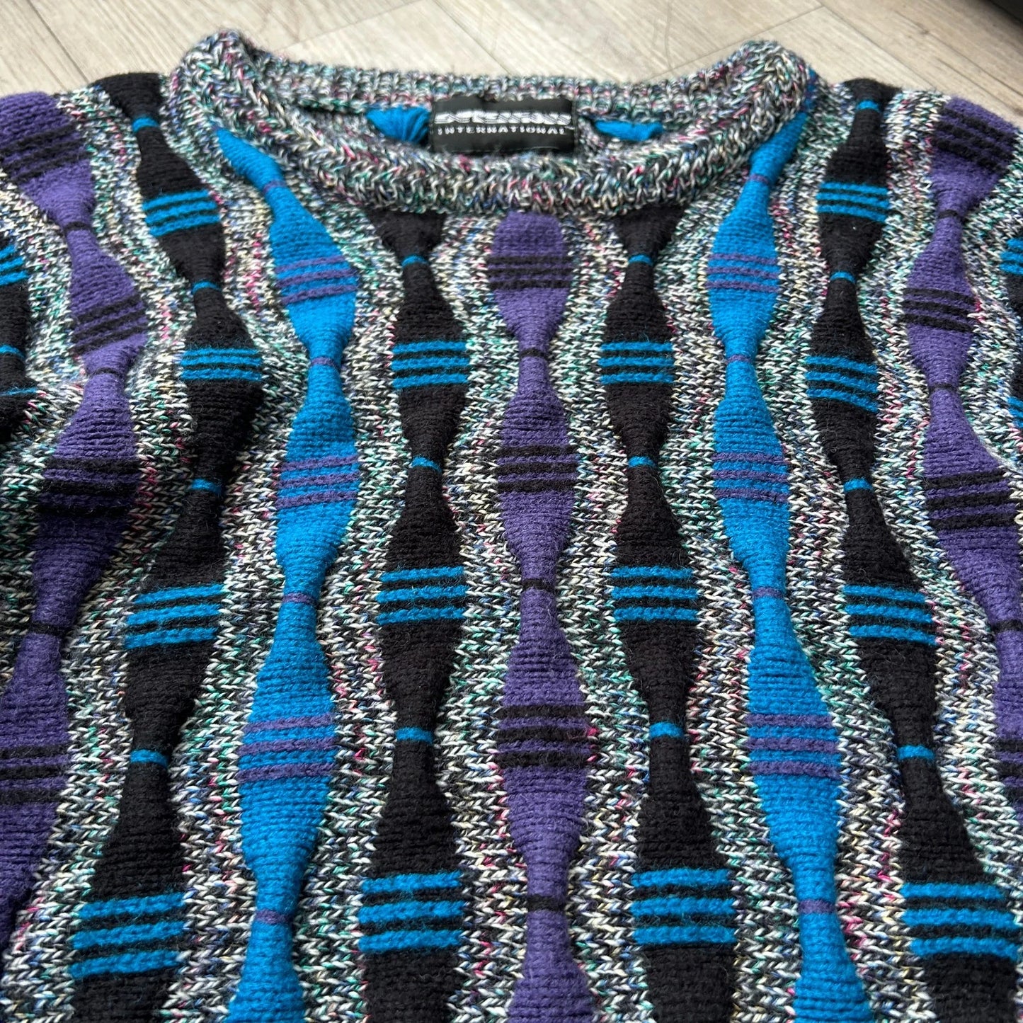 VINTAGE 90s | Expressions Intl Chunky 3D Coogi Style Knit Sweater sz M
