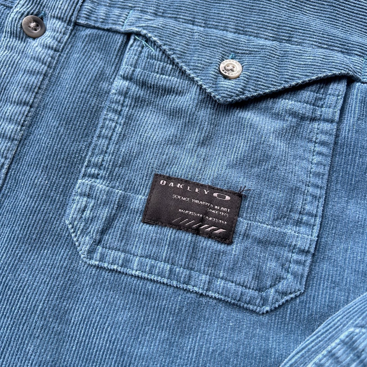 OAKLEY | Technical Corduroy Western Button Down Shirt sz M/L