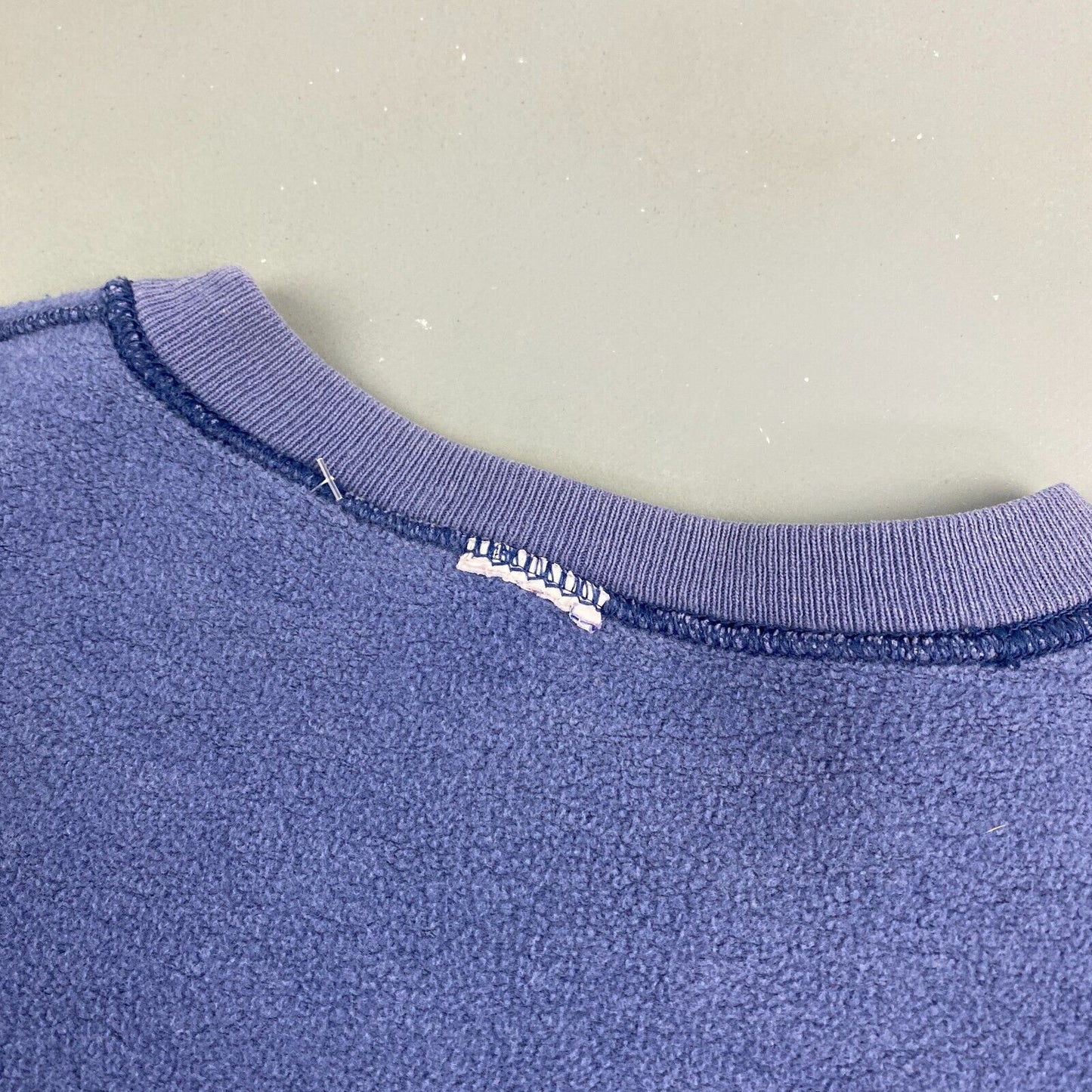 VINTAGE Champion Embroidered Logo Blue Crewneck Sweater sz Medium Men