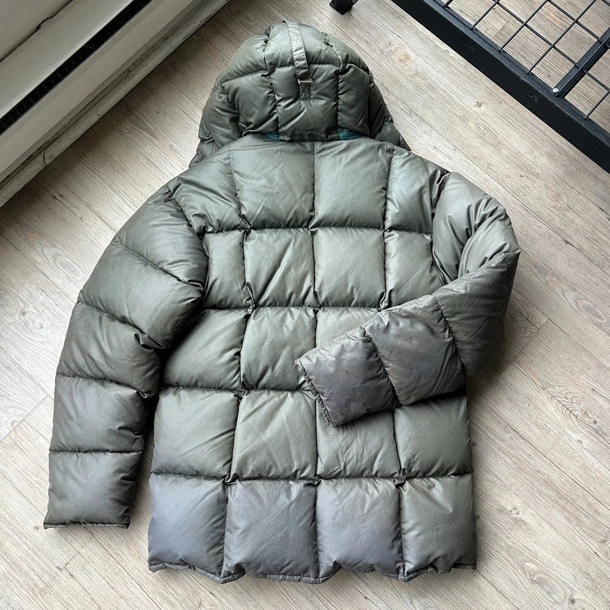 VINTAGE 70s 80s | Swan Brand Faded Olive Mountaineering Down Jacket sz L