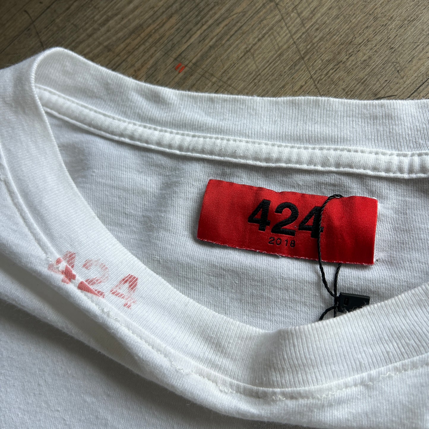 424 | Stamped Logo White T-Shirt sz L