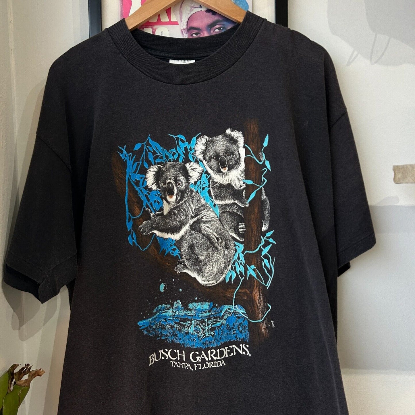 VINTAGE 90s | Koala Bears Black Nature Illustration T-Shirt sz XL Adult