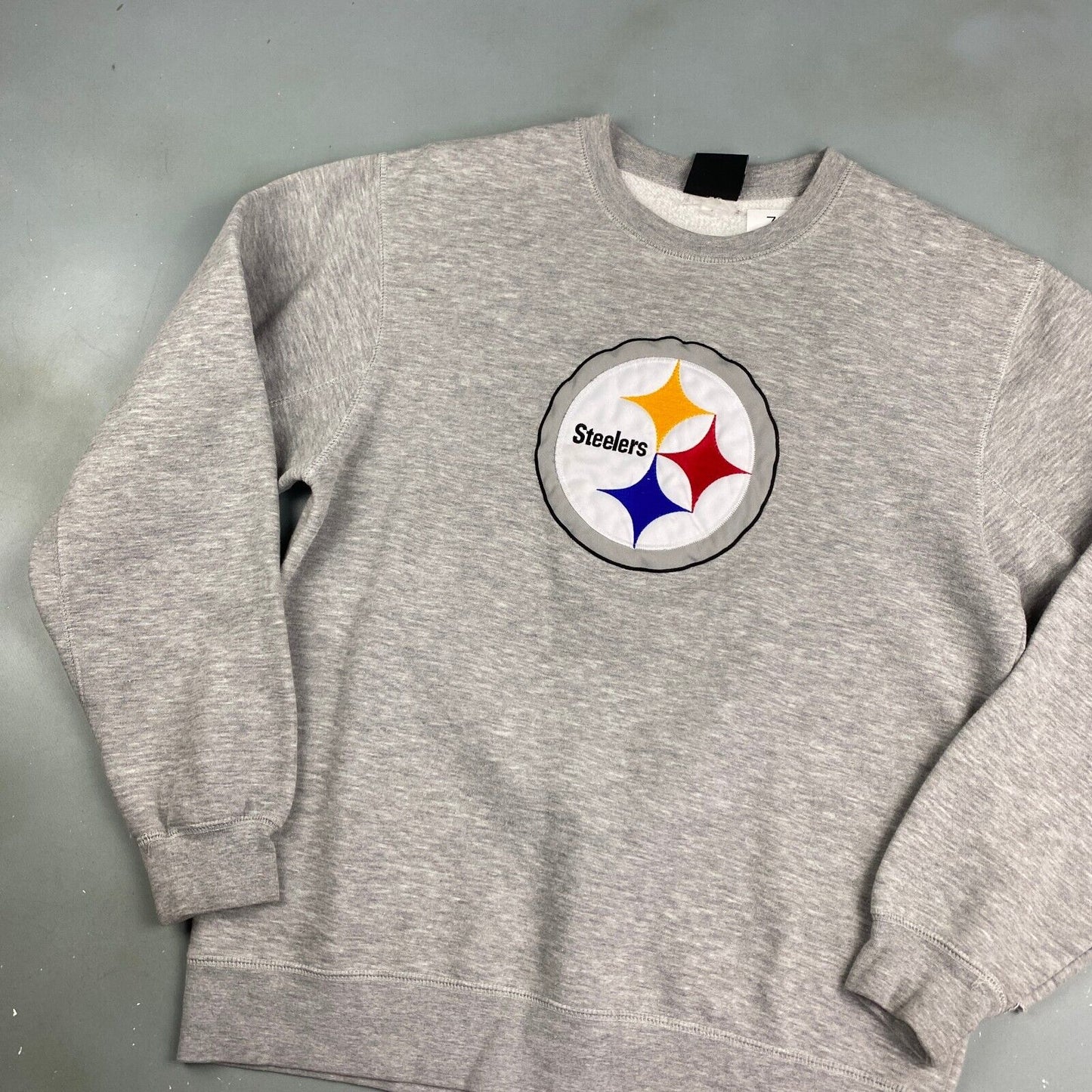 VINTAGE NFL Pittsburgh Steelers Grey Logo Crewneck Sweater sz Medium Mens Adult