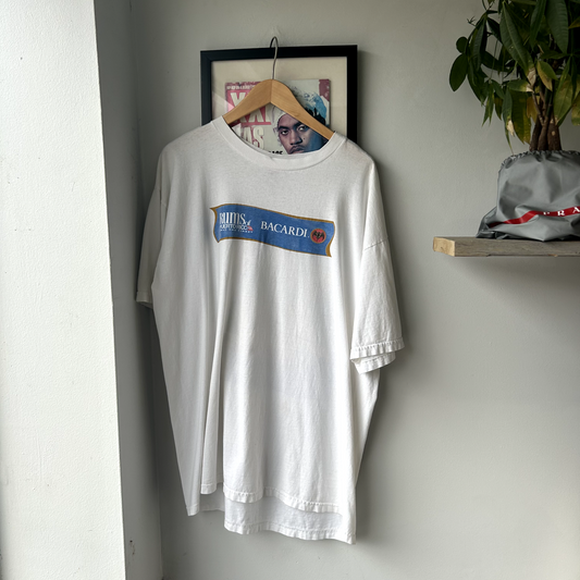 VINTAGE 1990s | Bacardi Rums Puerto Rico Art Graphic Sz Adult L Made in USA