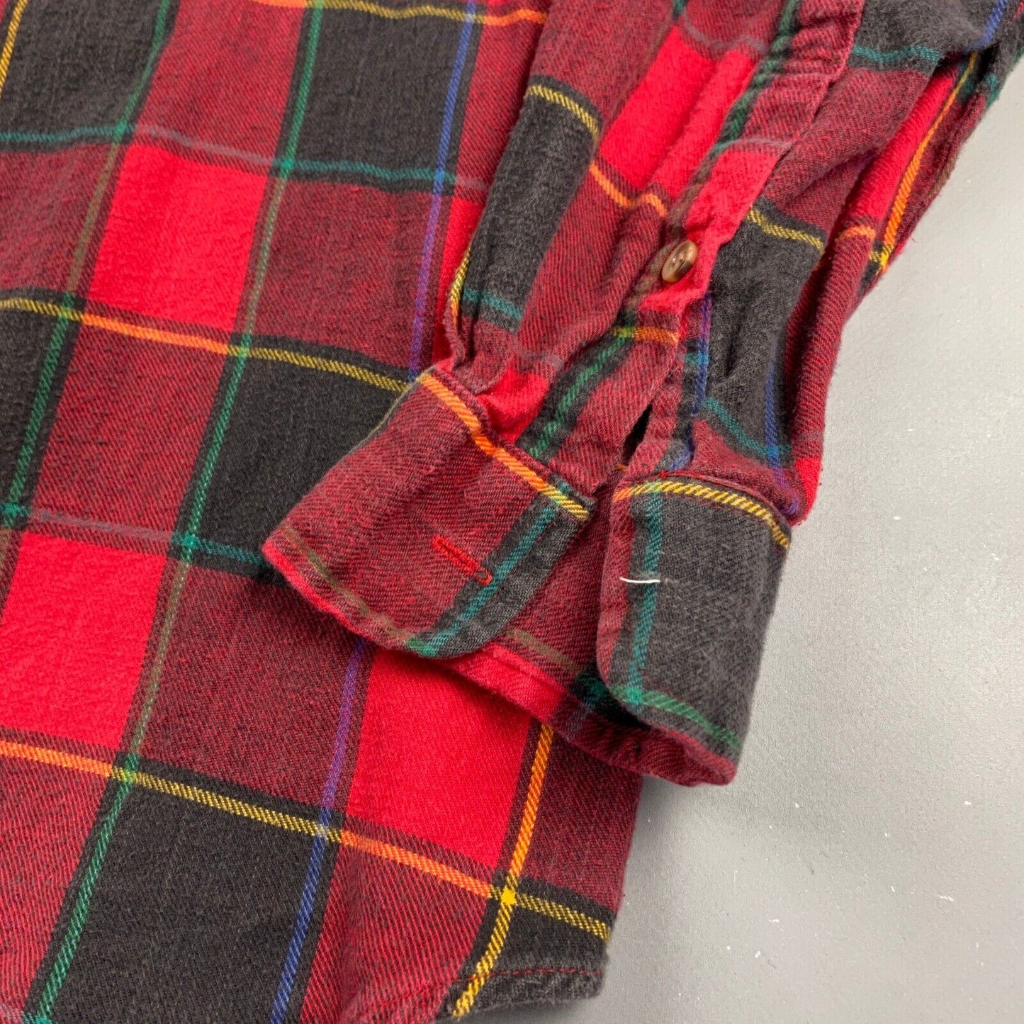 VINTAGE 90s Oshman's Red Plaid Flannel Button Up Shirt sz Large Adult