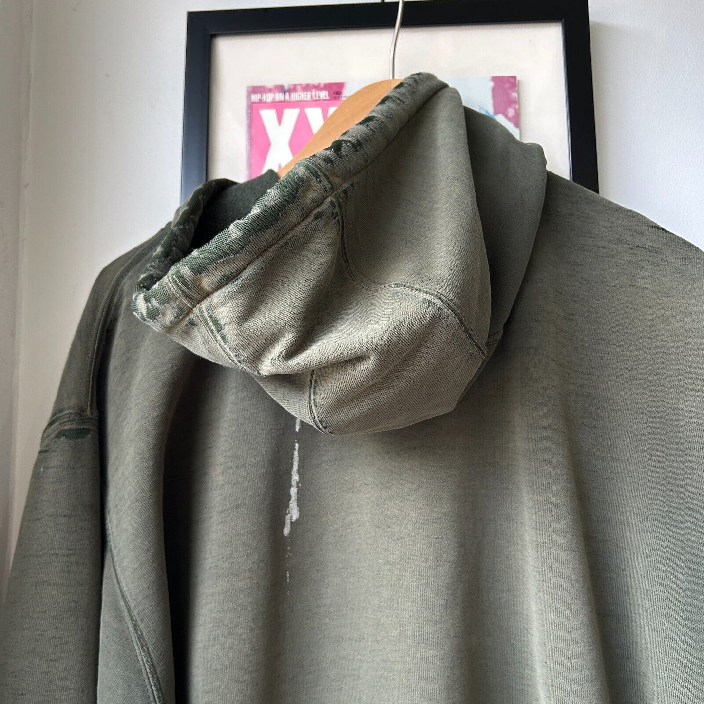 VINTAGE | Carhartt Faded Thrashed Green Hoodie Sweater sz L