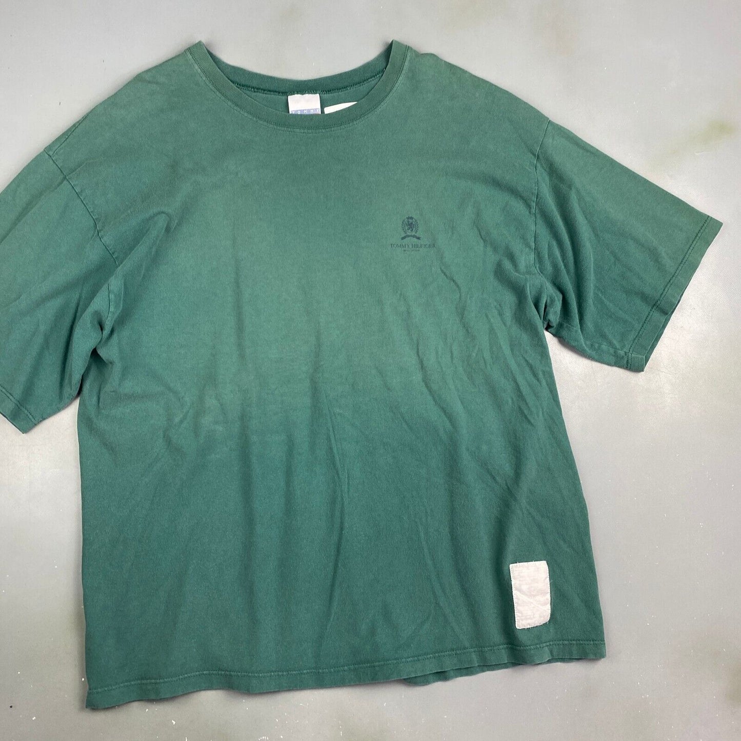 VINTAGE 90s Tommy Hilfiger Sm Logo Green T-Shirt sz XL Men MadeinUSA