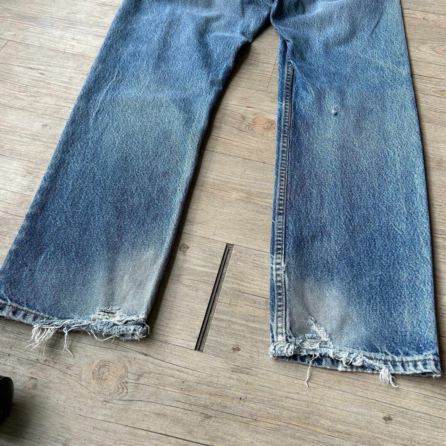 VINTAGE 90s | LEVIS 505 Faded Regular Fit Jeans Pants sz W33 L30 Made In USA
