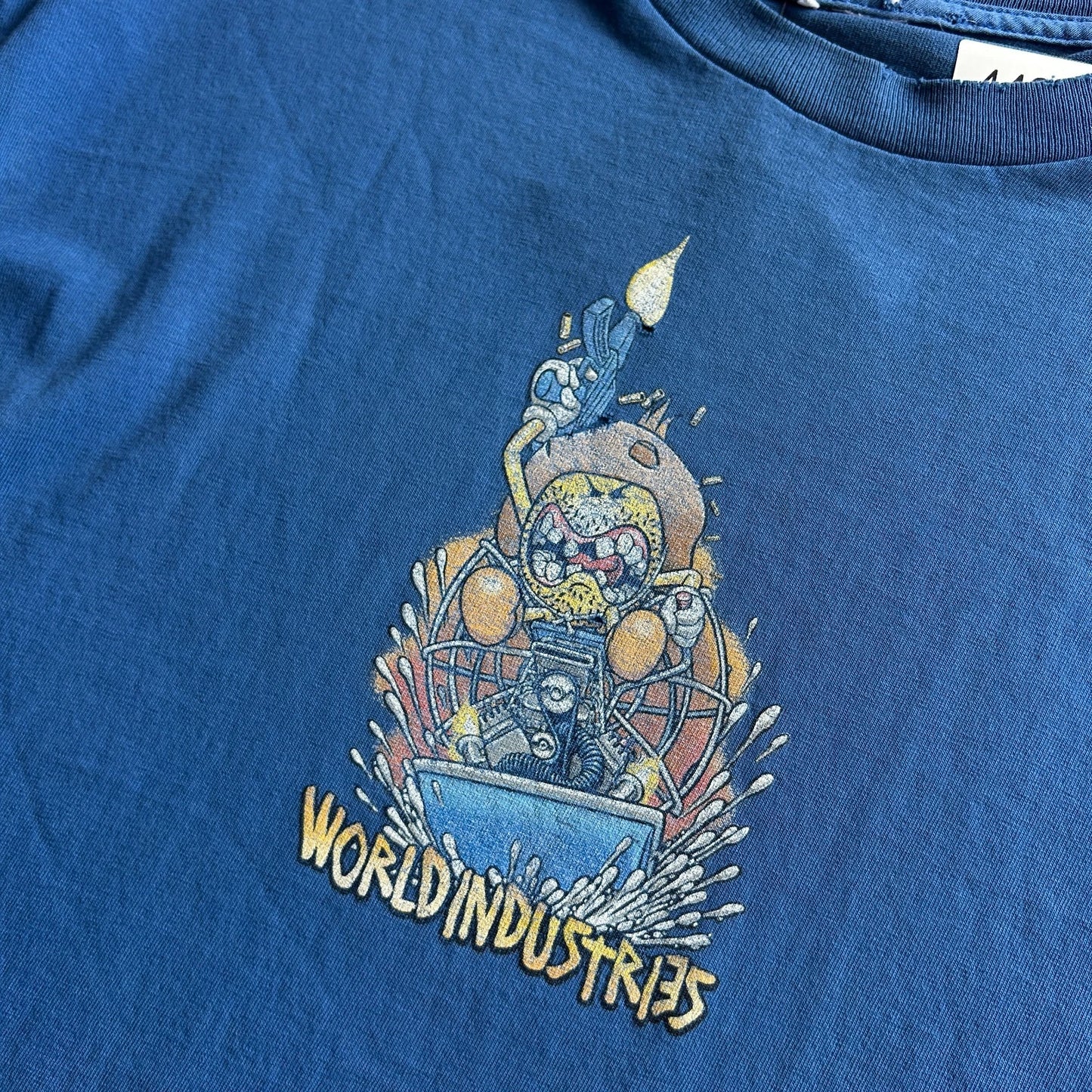 World Industries | 1990s Shooting Flameboy Thrashed Skateboarding T-Shirt sz L
