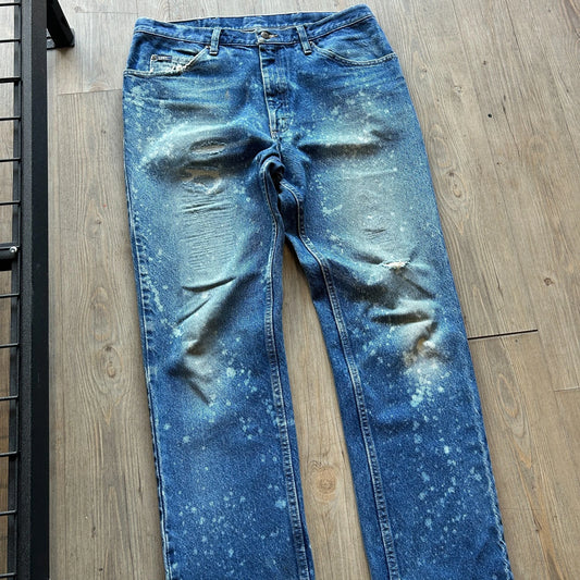 VINTAGE | Lee Faded Mended Paint Splatter Blue Jeans Pants sz W35 L32
