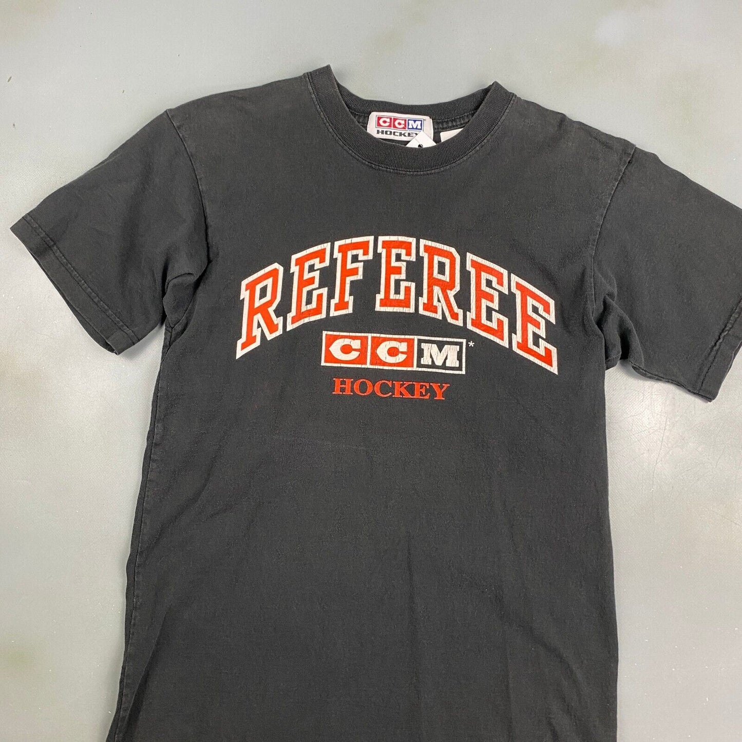 VINTAGE 90s CCM Hockey Referee Black T-Shirt sz Medium Men Adult