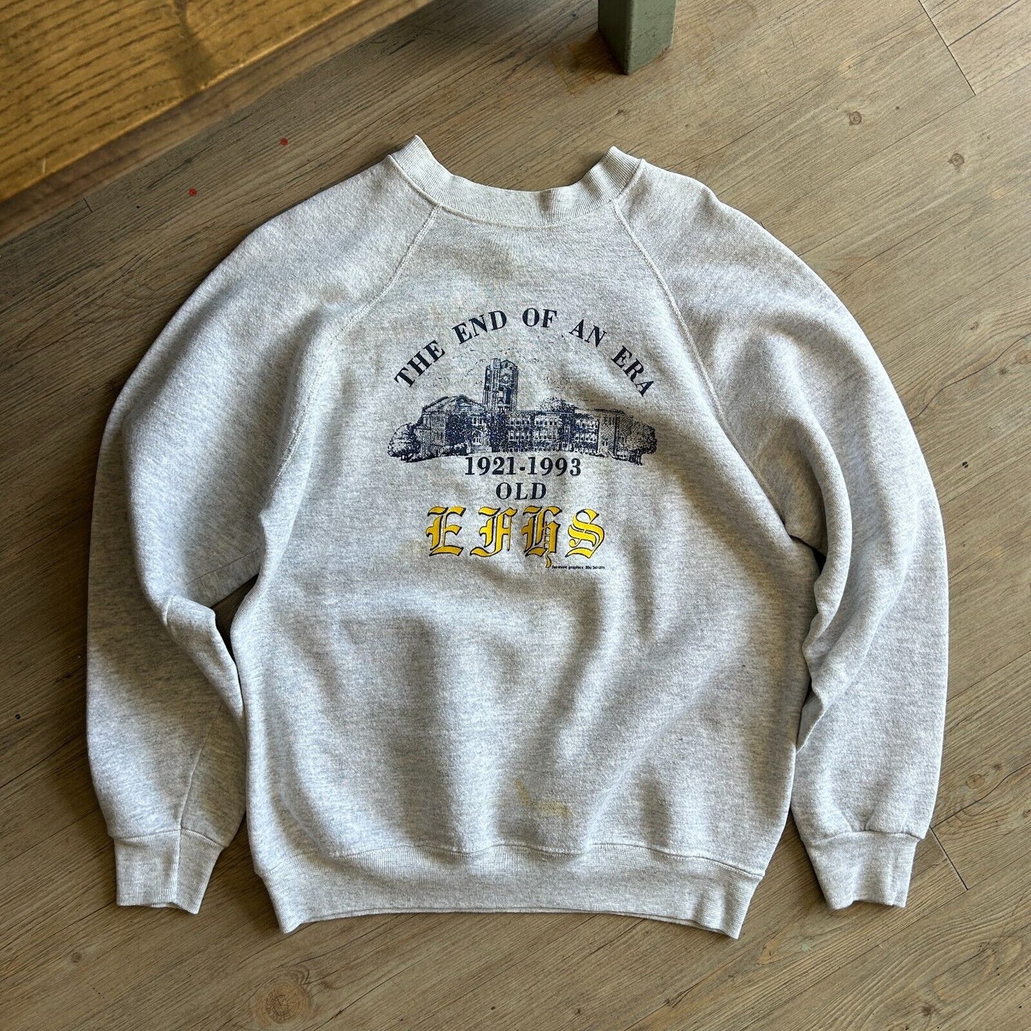 VINTAGE 90s | The End Of A Era Crew Sweater sz M