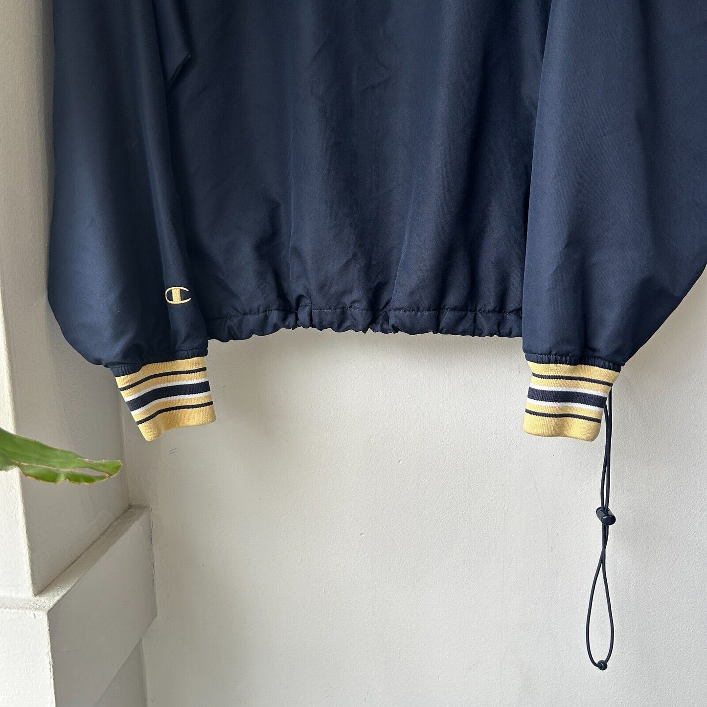VINTAGE | Notre Dame Champion Pullover Windbreaker Jacket sz XL Adult