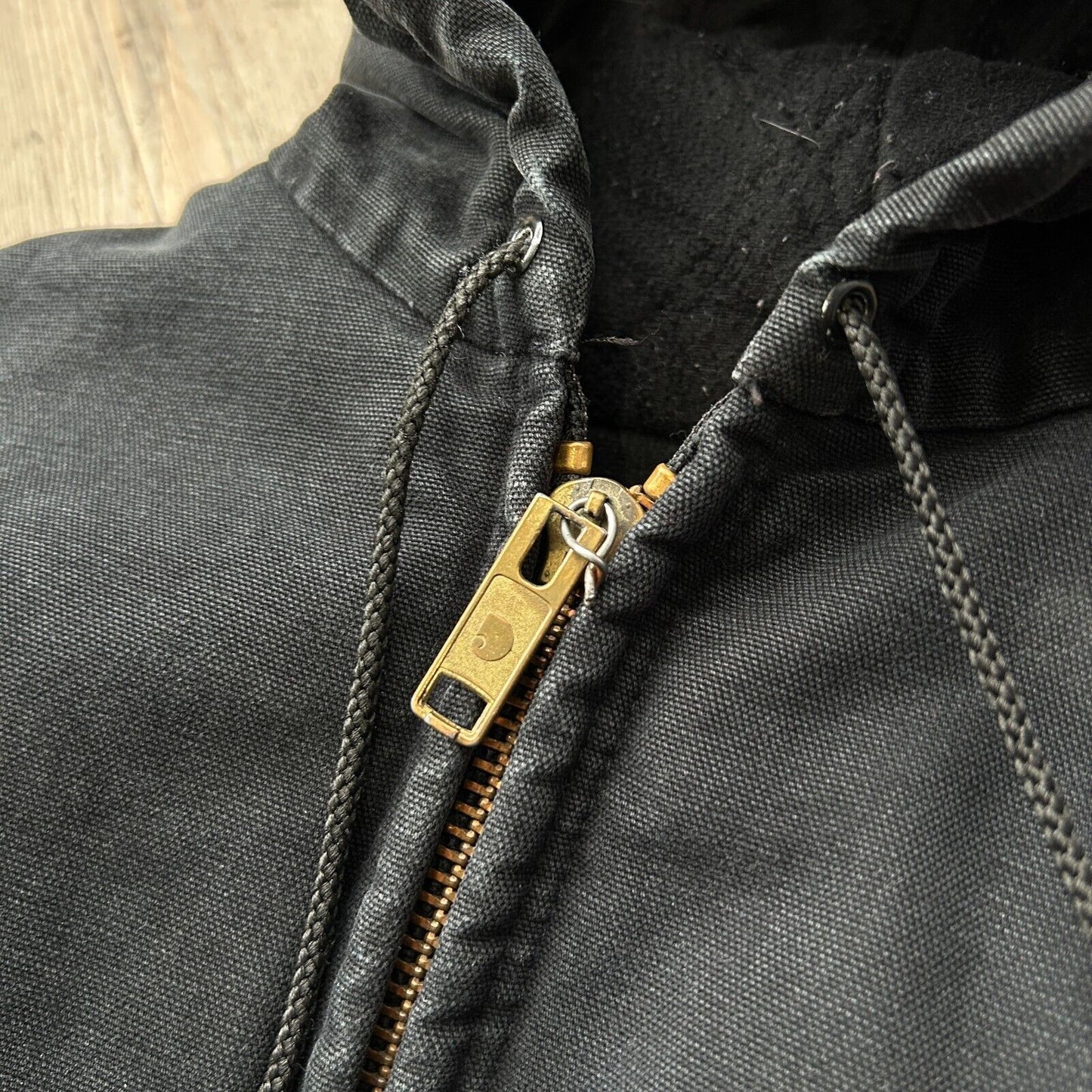 VINTAGE | Carhartt Black Hooded Active Jacket sz S/M