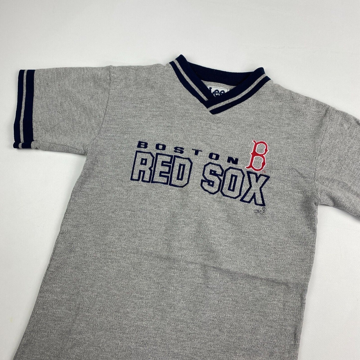 VINTAGE Boston Red Sox Embroidered MLB T-Shirt sz L Youth
