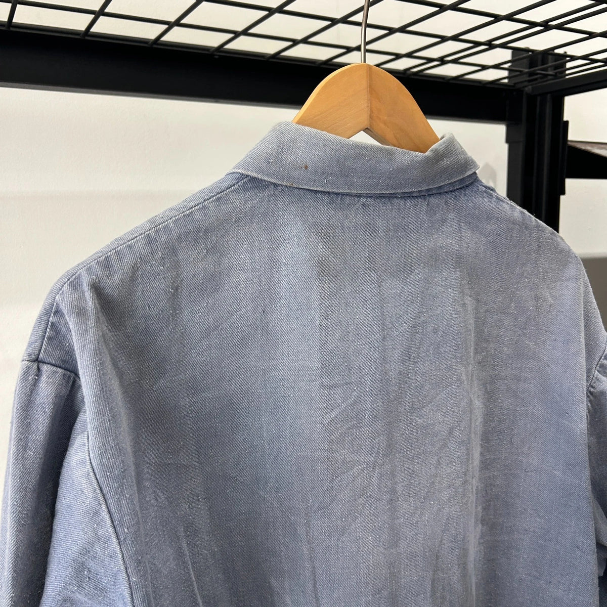 VINTAGE 1960s | French Faded Blue Workwear Chore Shirt Jacket sz 54 L