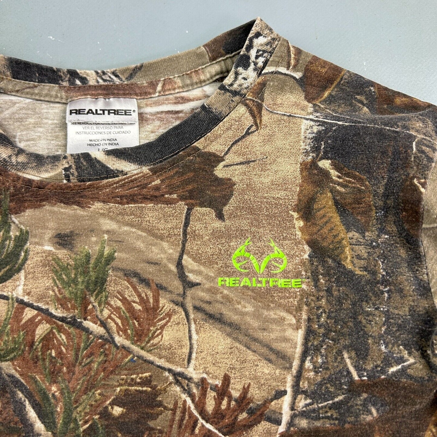 VINTAGE | REAL TREE Camo Pocket Long Sleeve T-Shirt sz L Youth