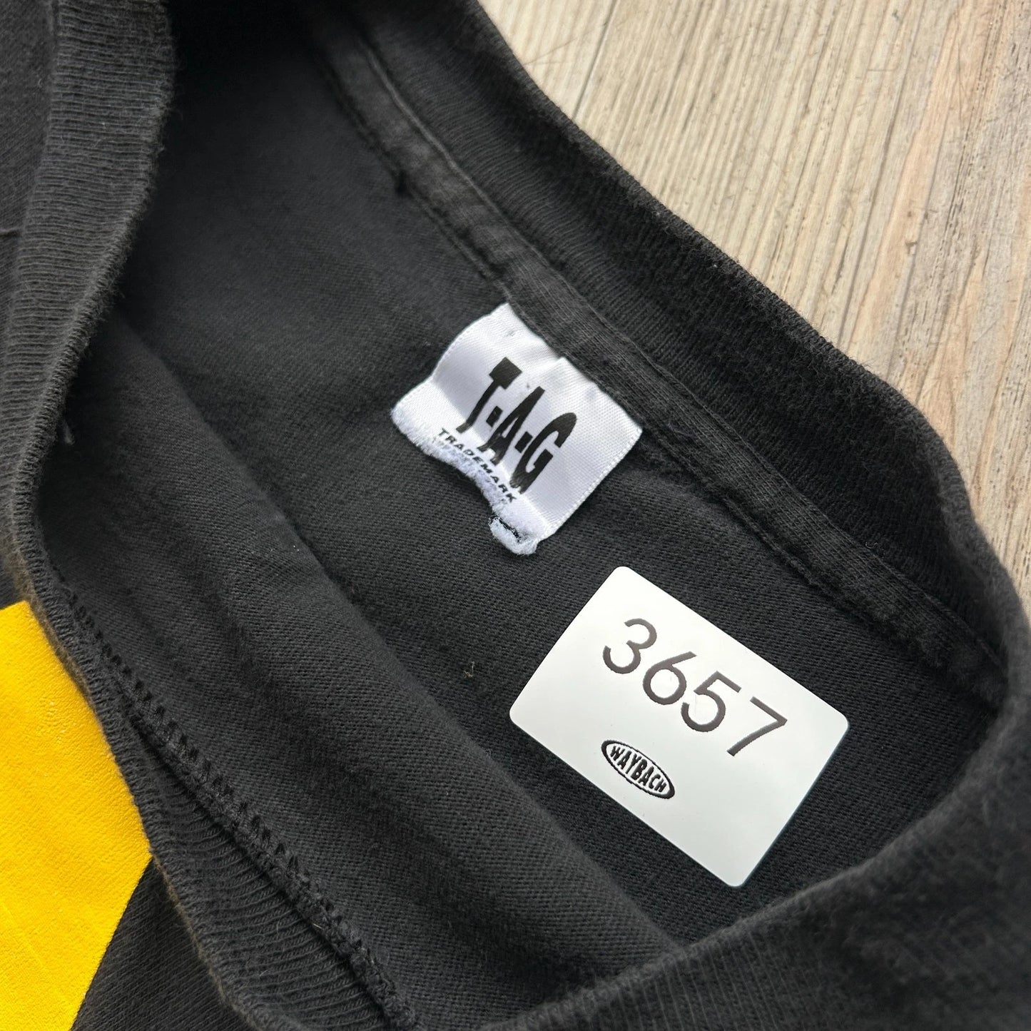 VINTAGE 90s | Barney Steps Into The Spotlight T-Shirt sz XL