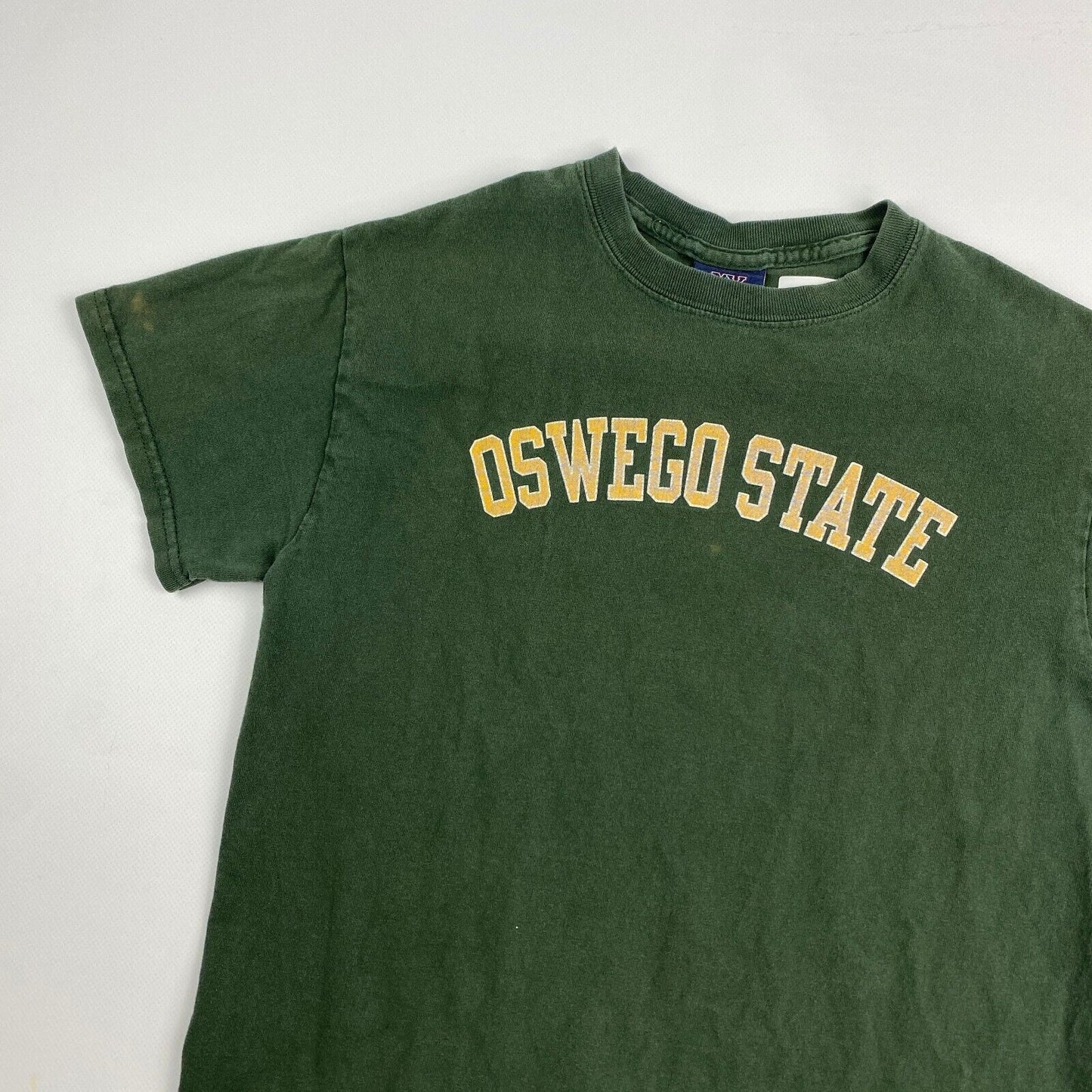 VINTAGE Oswego State Collegiate Green T-Shirt sz Small Men