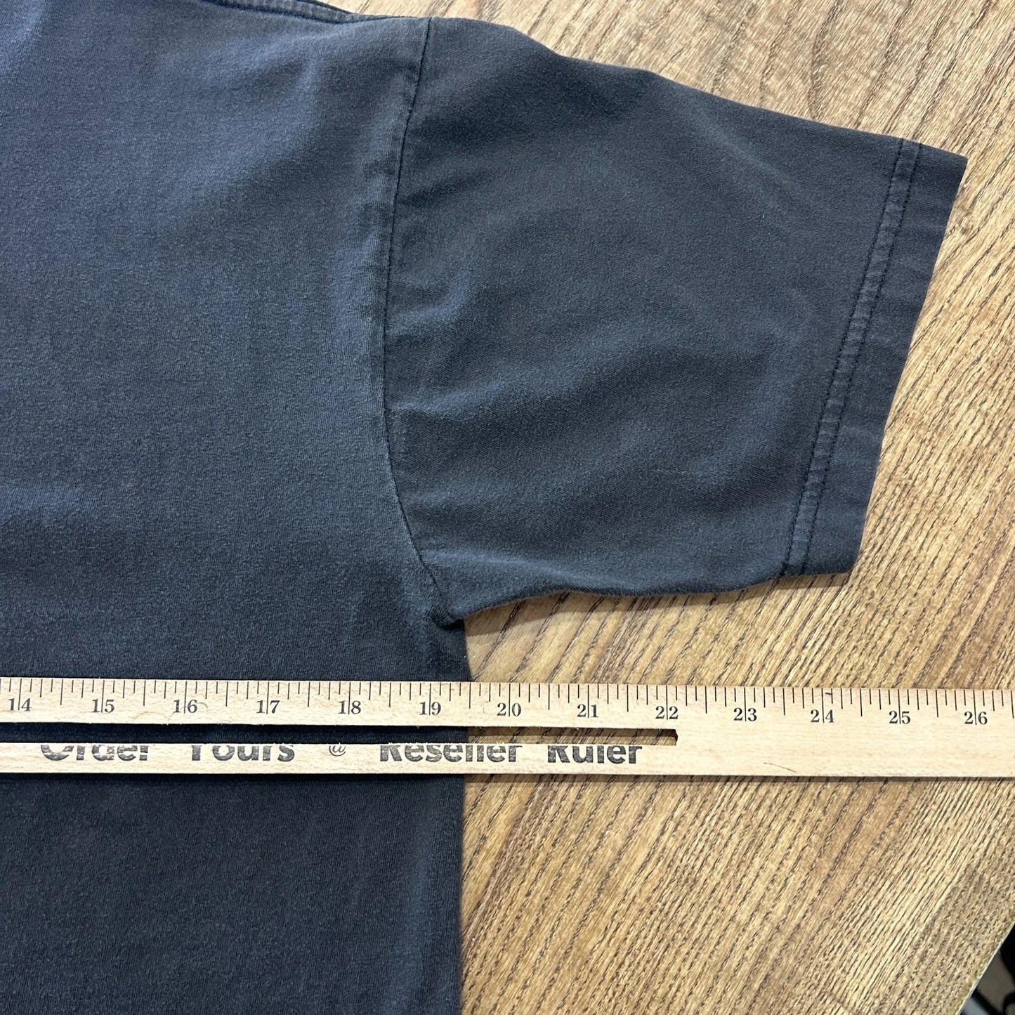 VINTAGE Y2k | HIM Heartagram Embrace The Fire Band T-Shirt sz M/L