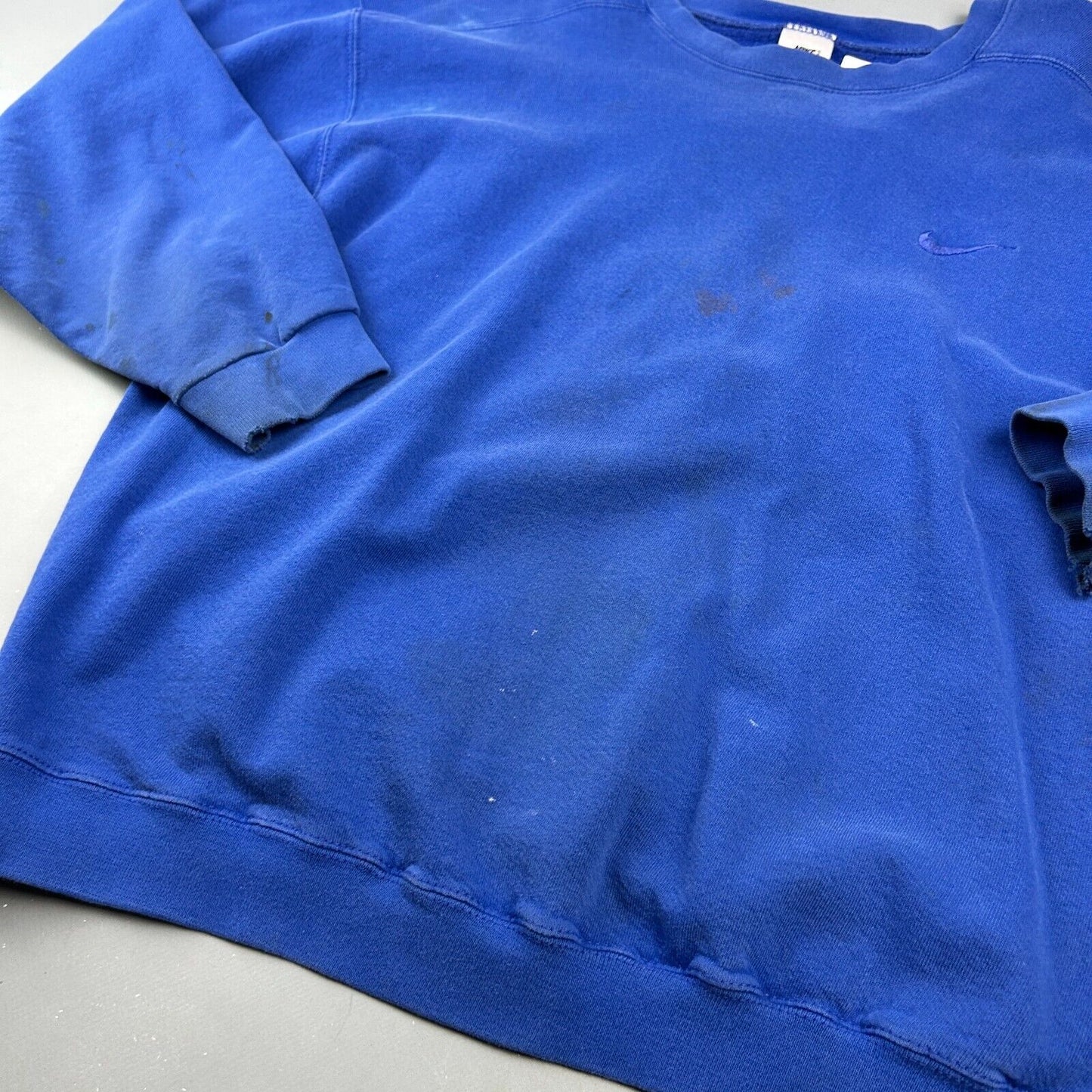 VINTAGE 90s | NIKE Sm Embroidered Swoosh Blue Crewneck Sweater sz L Adult