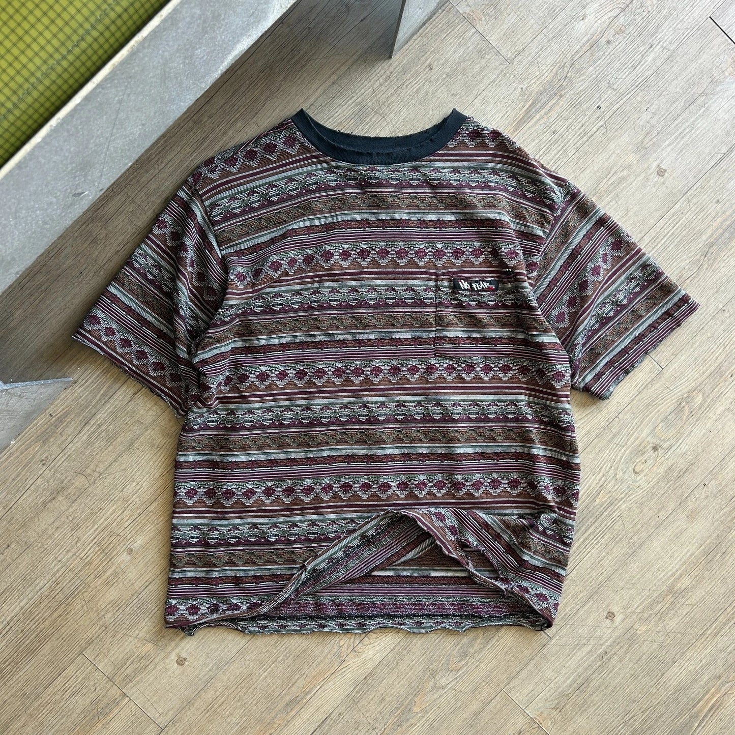 VINTAGE 90s | No Fear Textured Striped Thrashed Surf Skate T-Shirt sz L