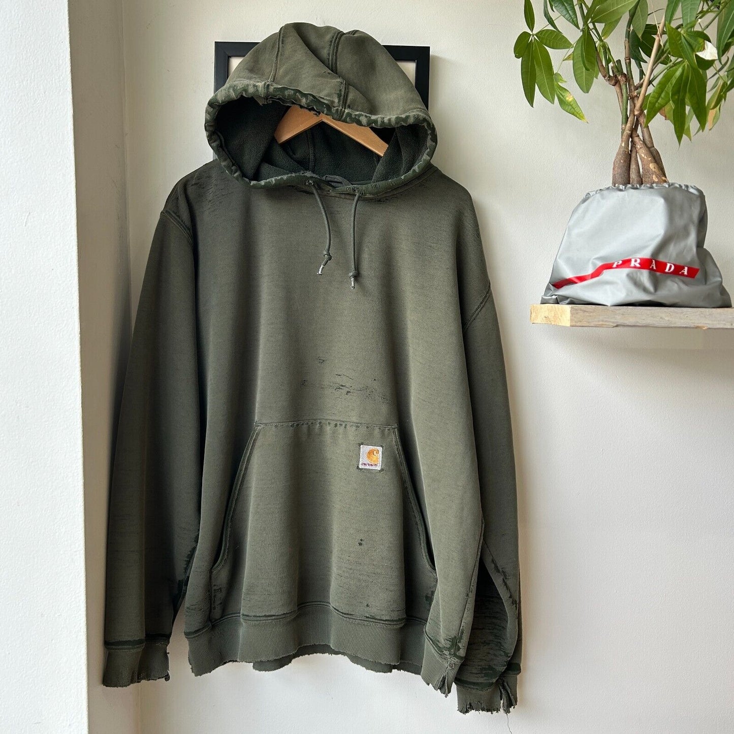 VINTAGE | Carhartt Faded Thrashed Green Hoodie Sweater sz L
