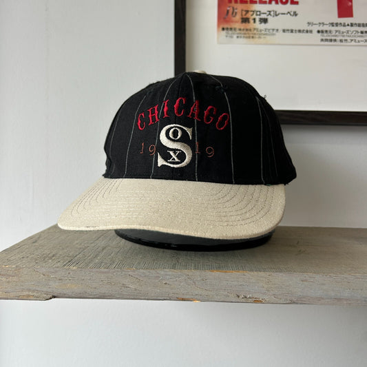 VINTAGE 90s | Chicago White Sox Pin Stripe Snapback Hat sz OS