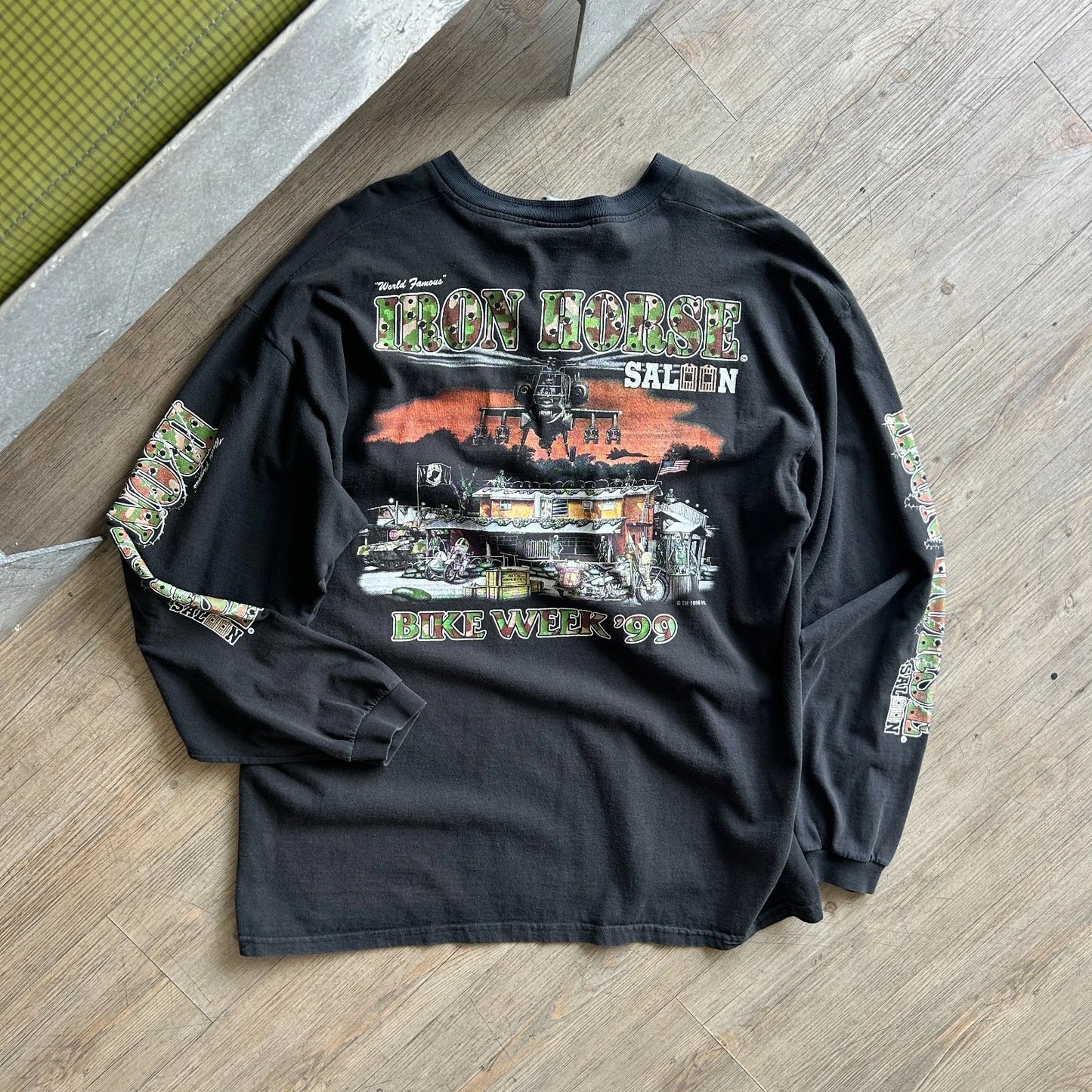 VINTAGE 90s | Iron Horse Saloon Bike Week Henley Long Sleeve T-Shirt XL