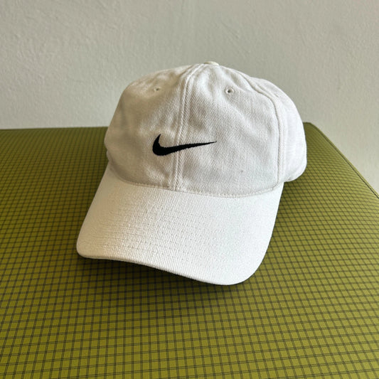 1990s | NIKE Swoosh Logo White SnapBack Hat sz OS