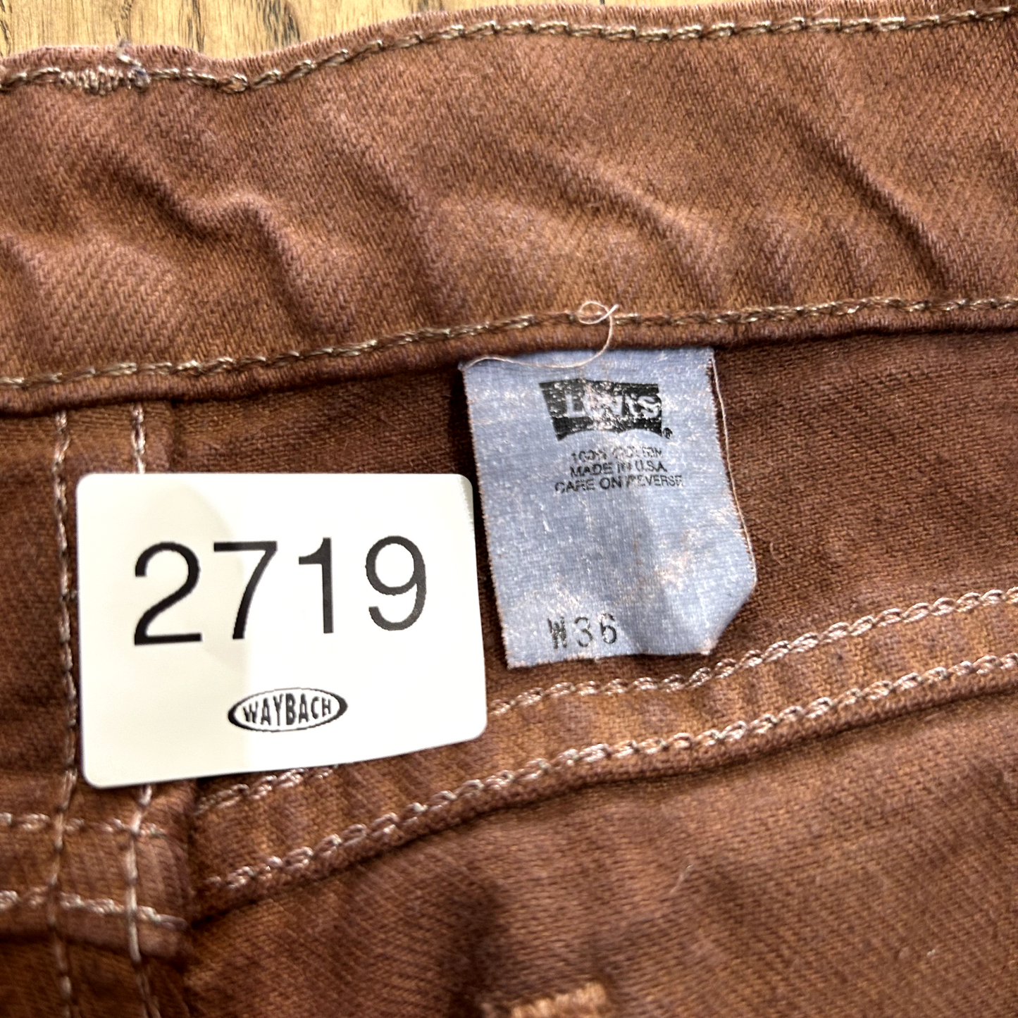VINTAGE | 1990s Levis Brown Jean Shorts sz W36 Made In USA