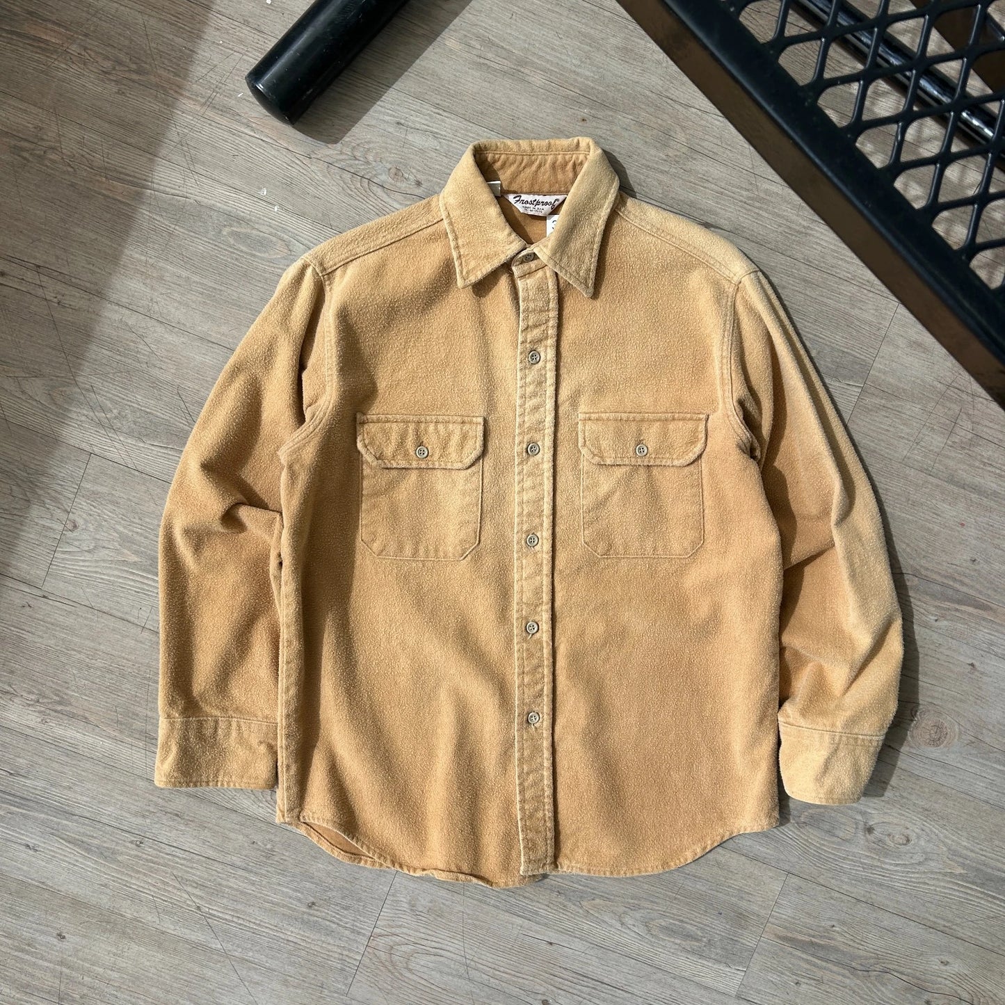 VINTAGE | Frostproof Faded Brown Chamois Cloth Button Down Shirt sz M