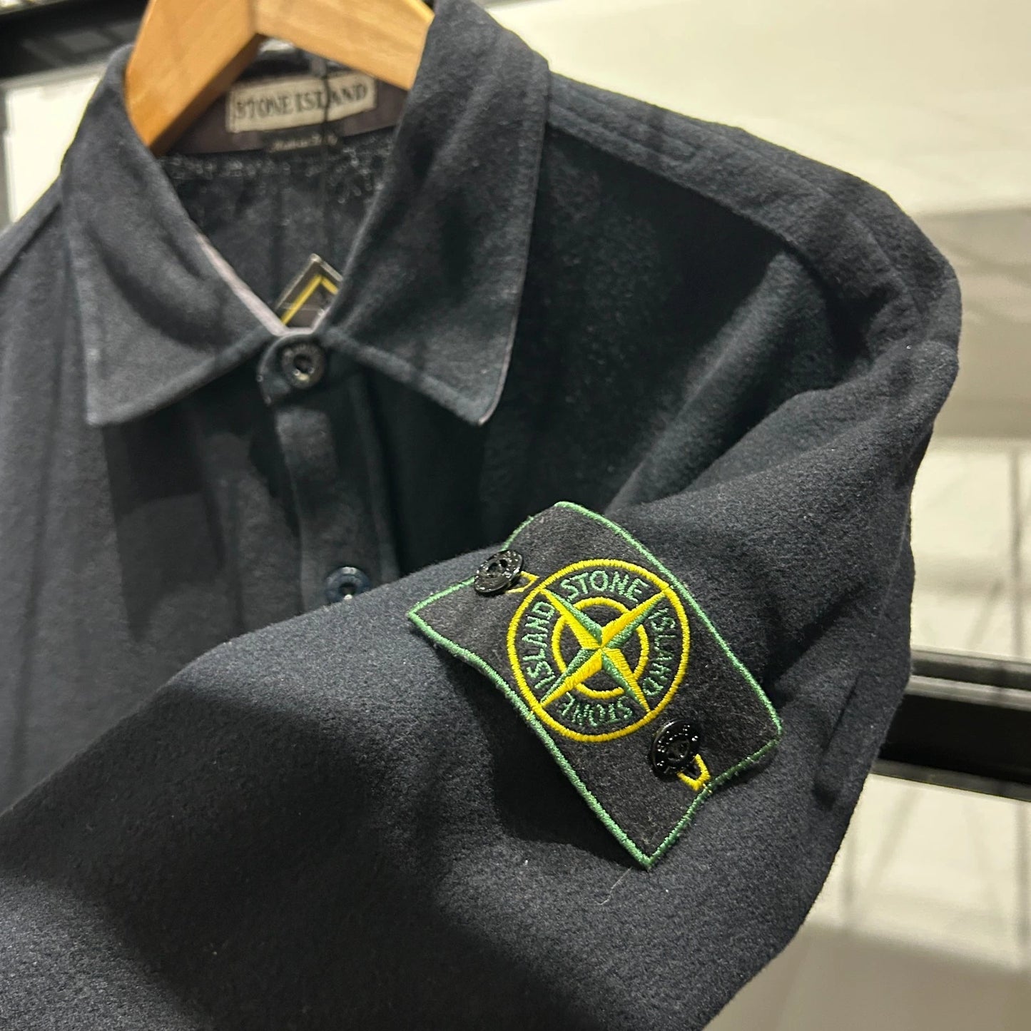 VINTAGE 1997 | Stone Island Navy Wool Blend Button Down Shirt sz M
