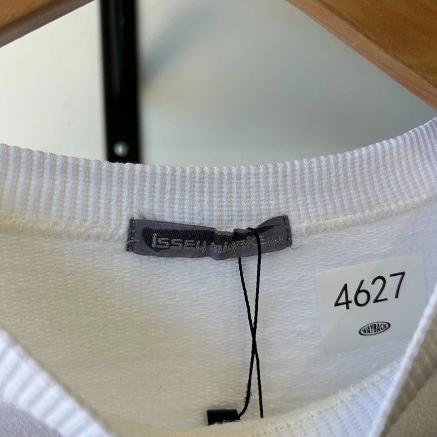 ISSEY MIYAKE | 1990s Spell Out Logo Vintage White Crewneck Sweater sz M