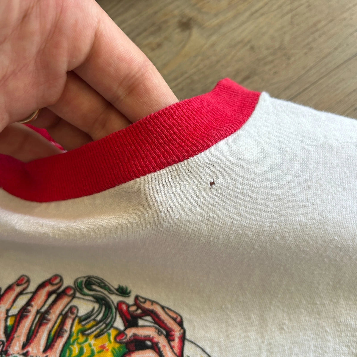 VINTAGE 1970s - 80s | Kentucky Fried Fingers Ringer T-Shirt sz S/M