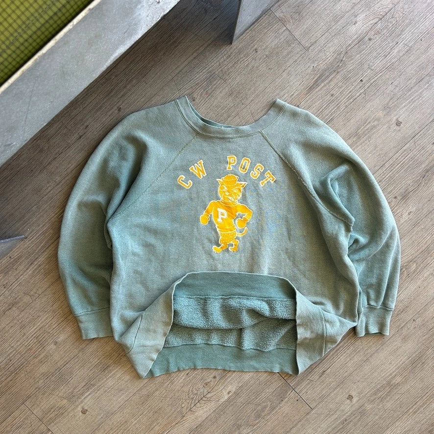 VINTAGE 60s | CW Post Sun Faded Green Raglan Crewneck Sweatshirt sz M