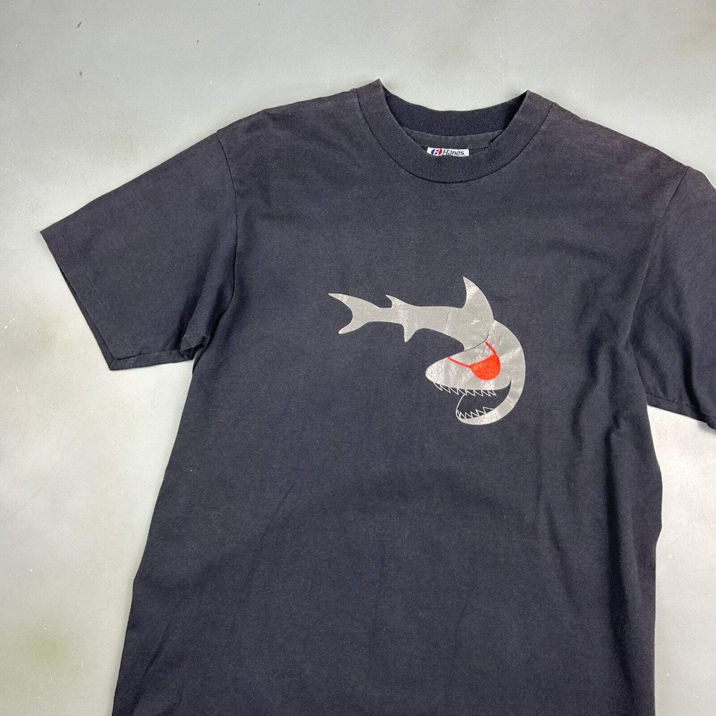 VINTAGE 1991 | Dead Eye Dicks Shark Island Black T-Shirt sz S-M Adult