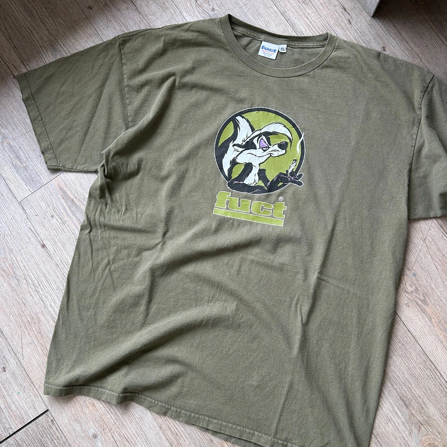 FUCT | Pepe Le Pew Skunk T-Shirt sz XL