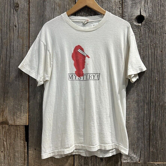 VINTAGE 90s | Stabbed In The Back Thrashed Mystery T-Shirt sz M