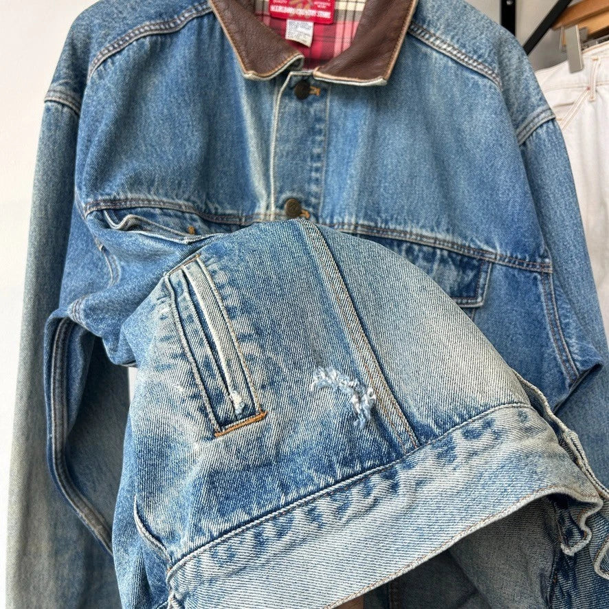 VINTAGE 90s | Marlboro Country Store Sun Faded Denim Trucker Jacket sz L