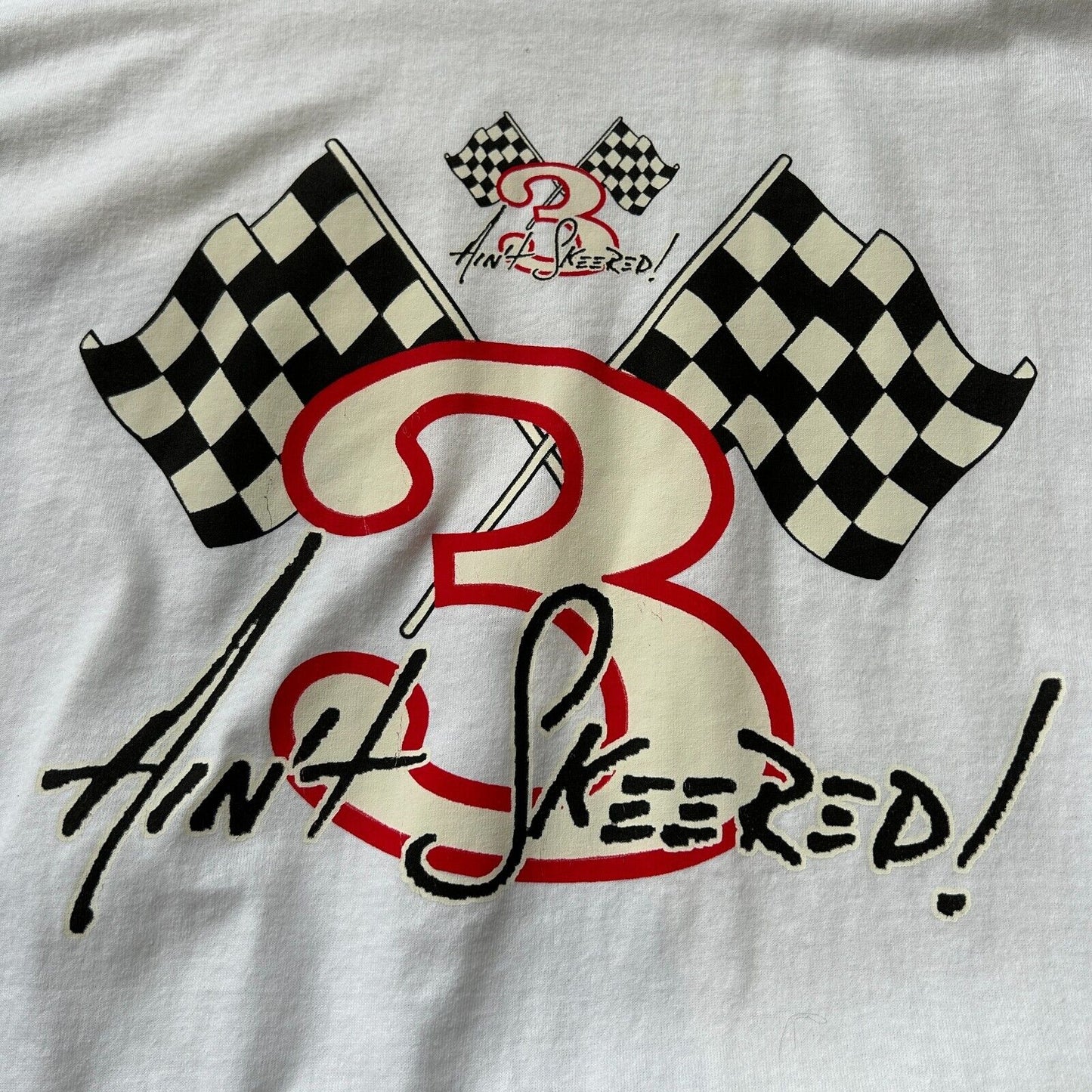 VINTAGE 1997 | Aint Skee Red! Racing Flags White T-Shirt sz XL Adult